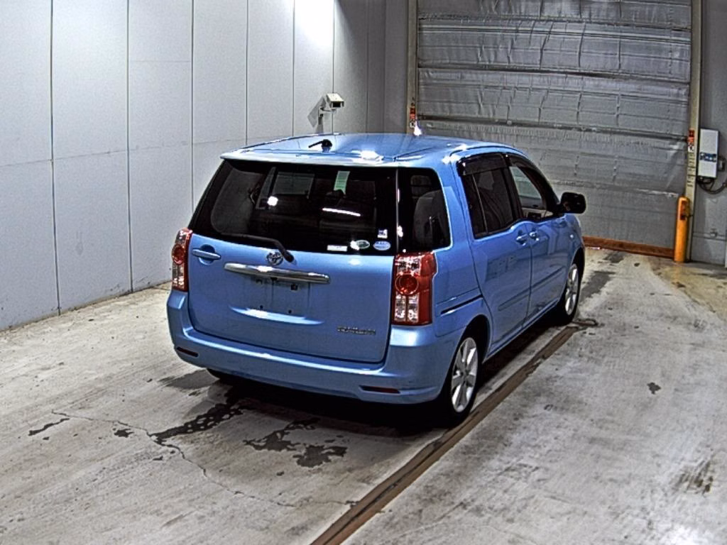 TOYOTA RAUM