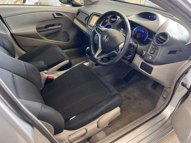 HONDA INSIGHT