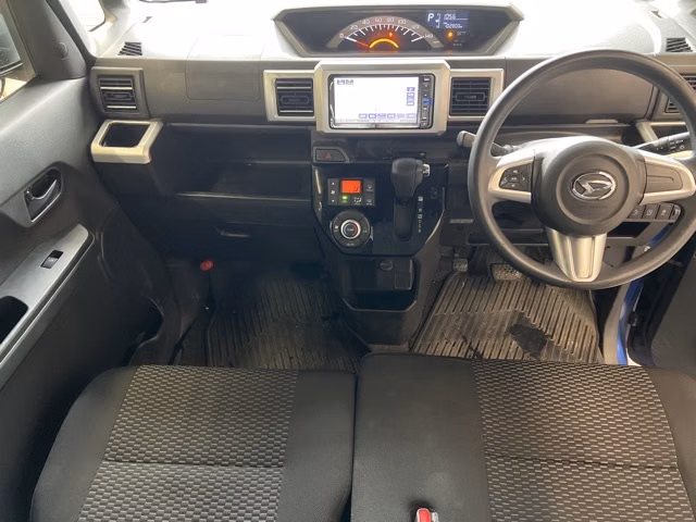 DAIHATSU WAKE