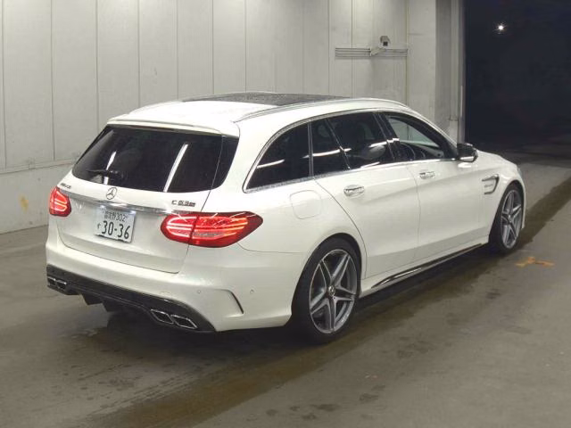 MERCEDES-BENZ C-CLASS