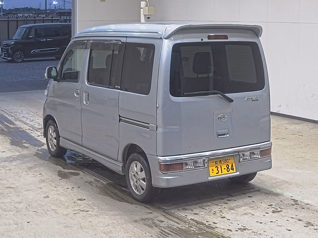 DAIHATSU ATRAI