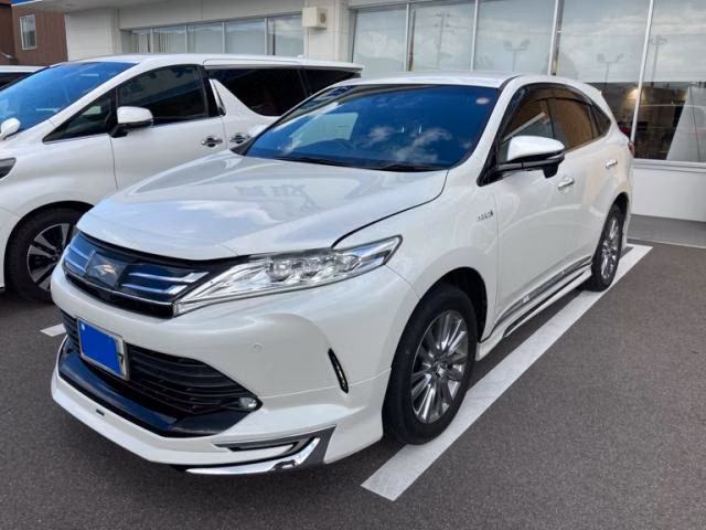 TOYOTA HARRIER