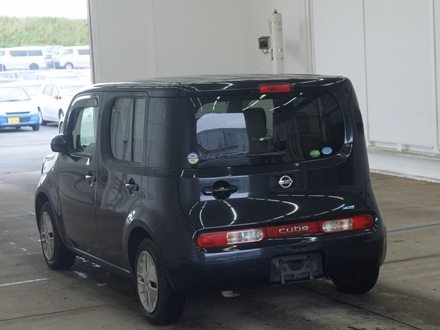 NISSAN CUBE