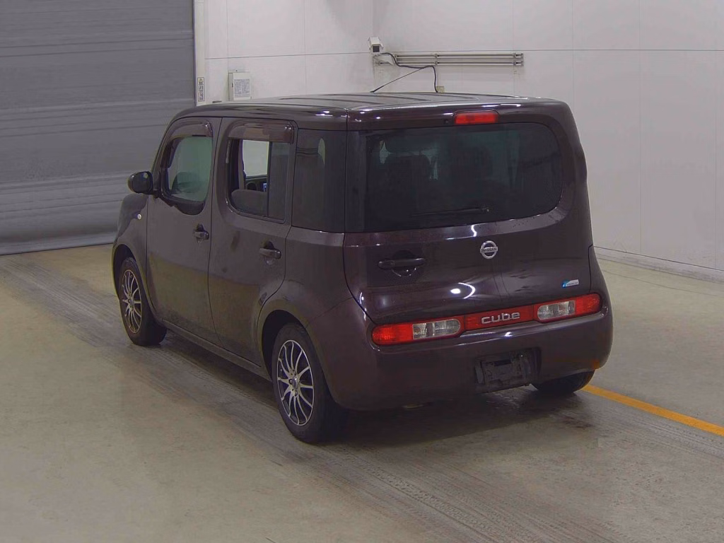 NISSAN CUBE