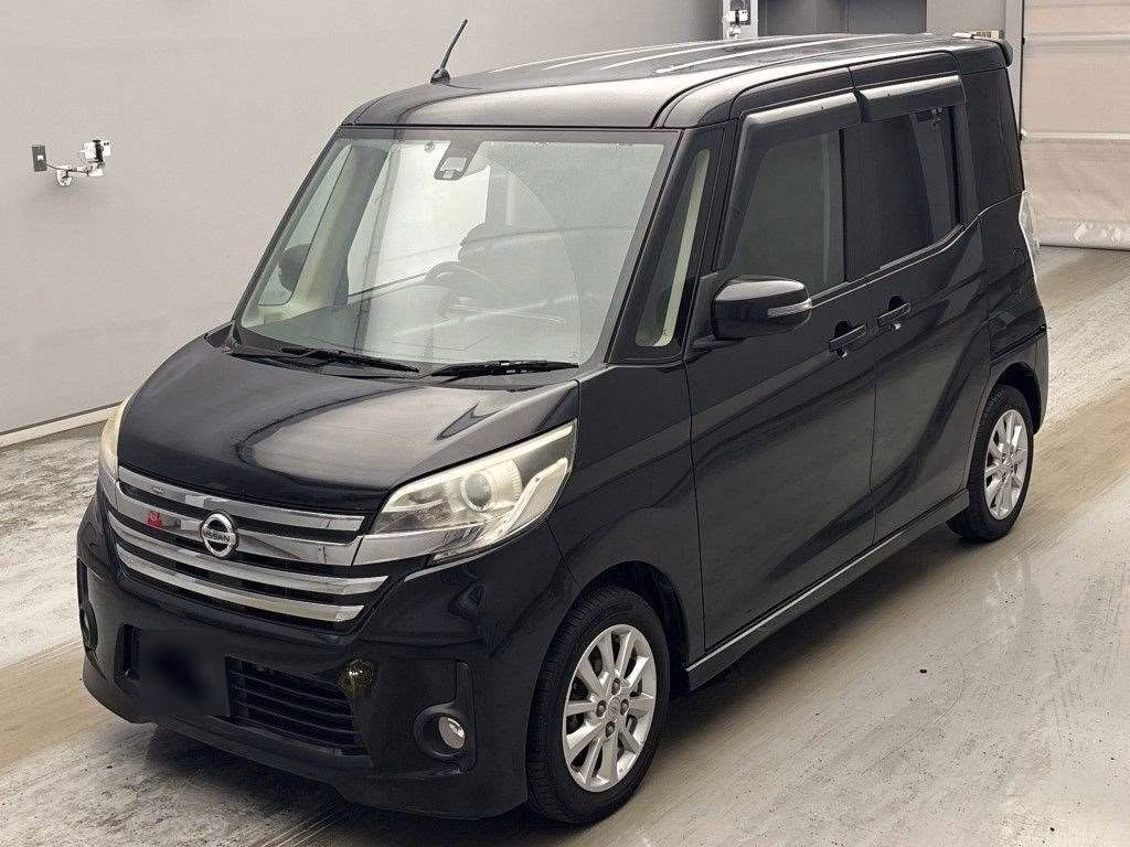 Nissan DAYZ Roox