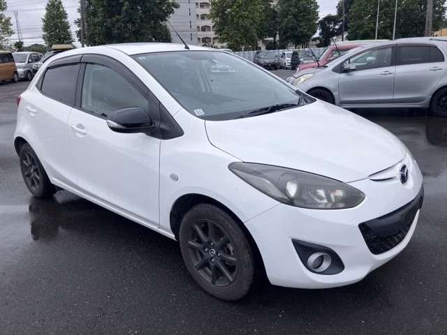 Mazda Demio