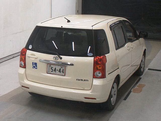 TOYOTA RAUM