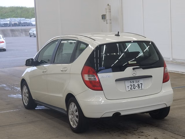 MERCEDES-BENZ A-CLASS