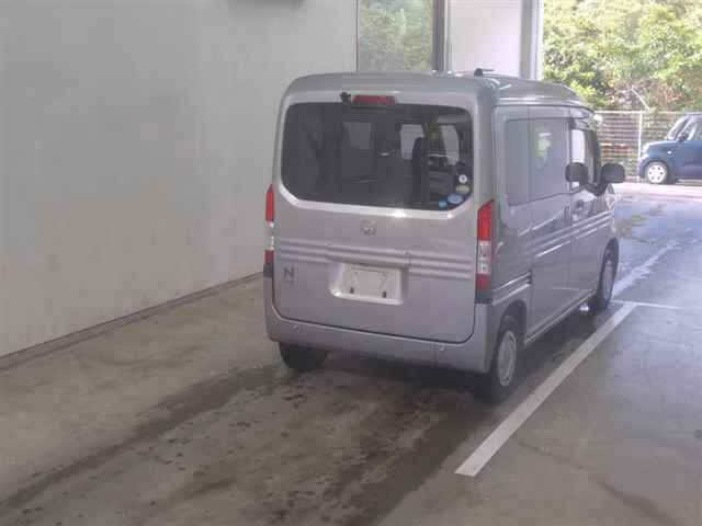 HONDA N-VAN