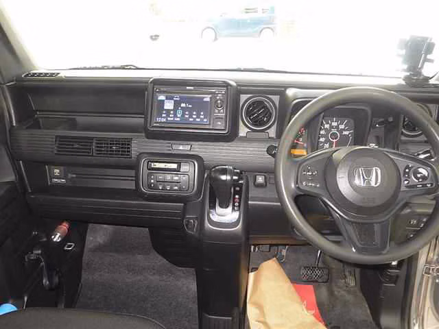 HONDA N-VAN