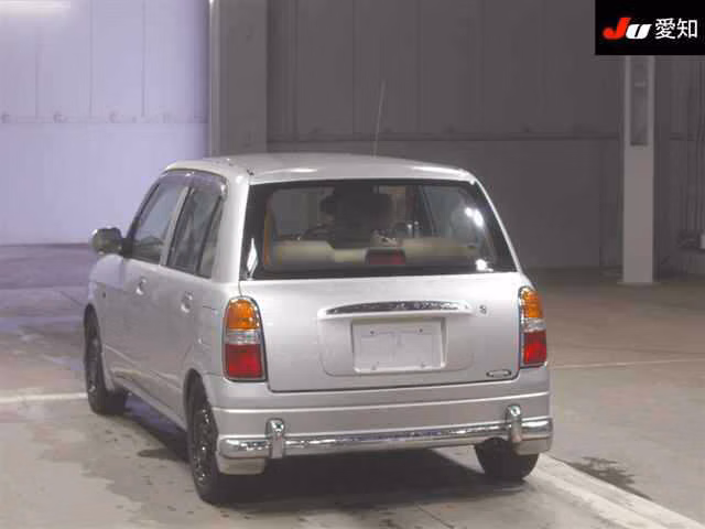 DAIHATSU MIRA GINO