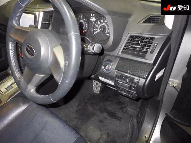SUBARU LEGACY B4