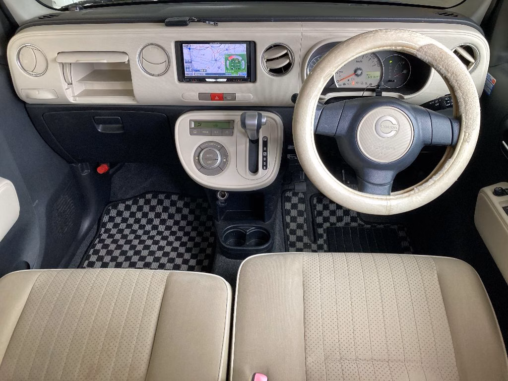 DAIHATSU MIRA COCOA