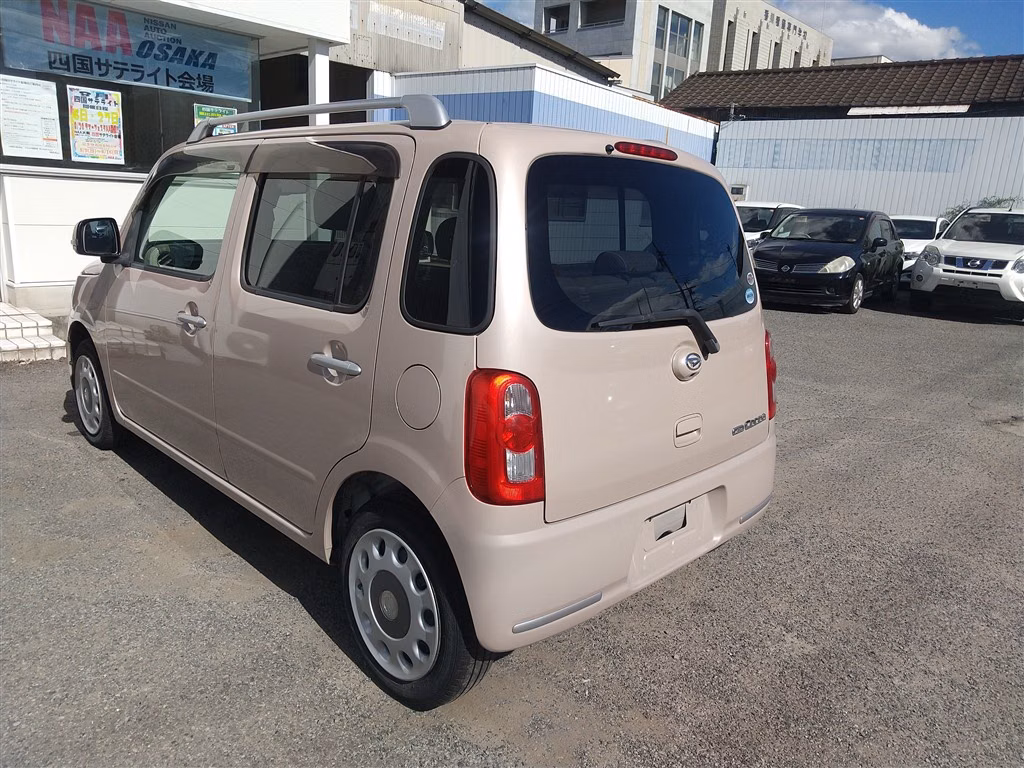 DAIHATSU MIRA COCOA