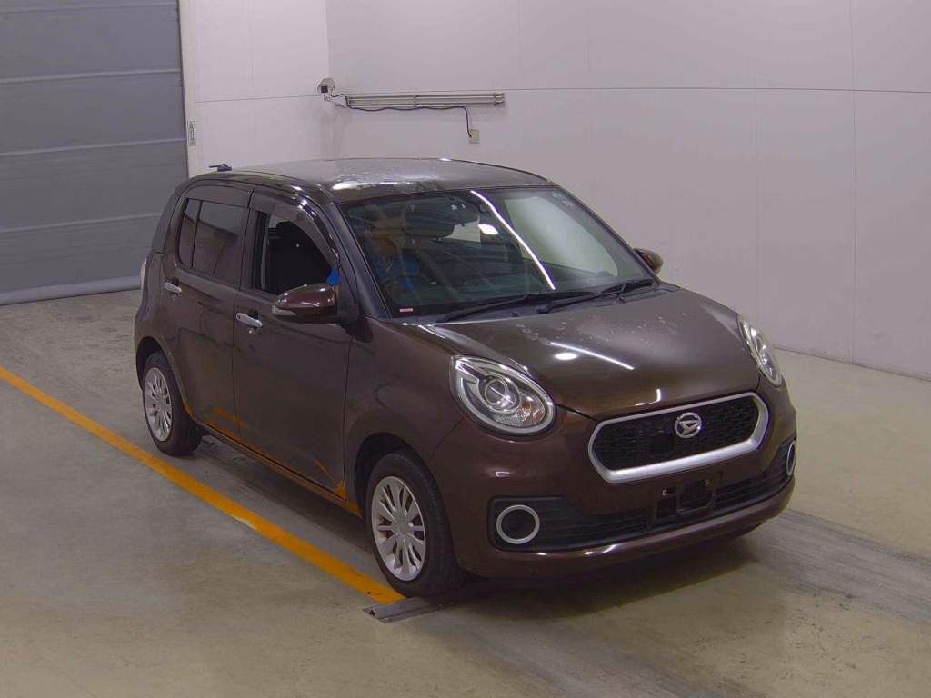 DAIHATSU BOON