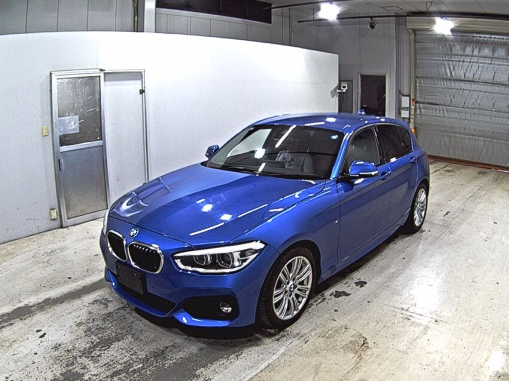 BMW 1-SERIES