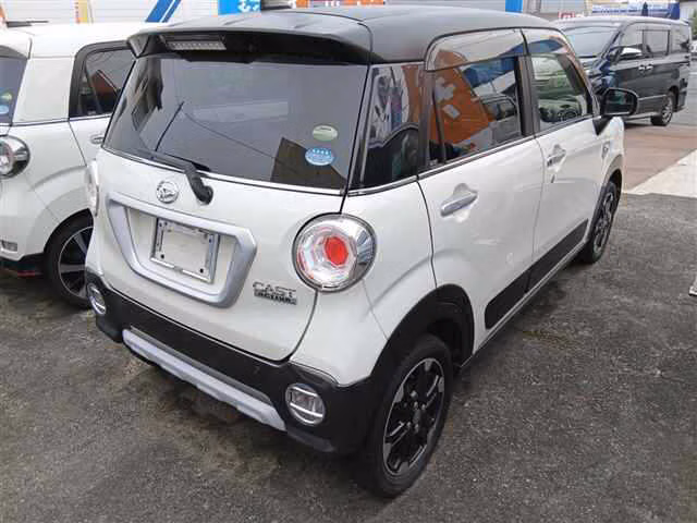 DAIHATSU CAST