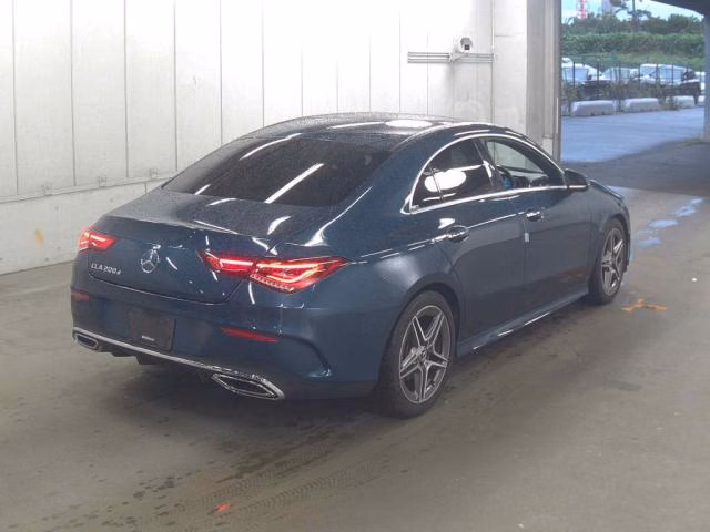 MERCEDES-BENZ CLA-CLASS