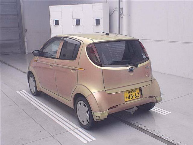 SUBARU R2