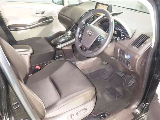 TOYOTA SAI