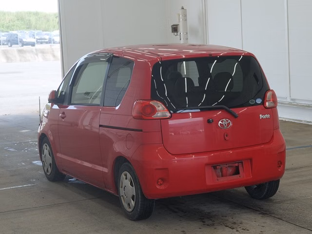 TOYOTA PORTE