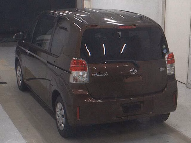 TOYOTA SPADE