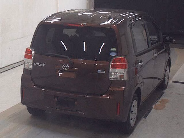 TOYOTA SPADE