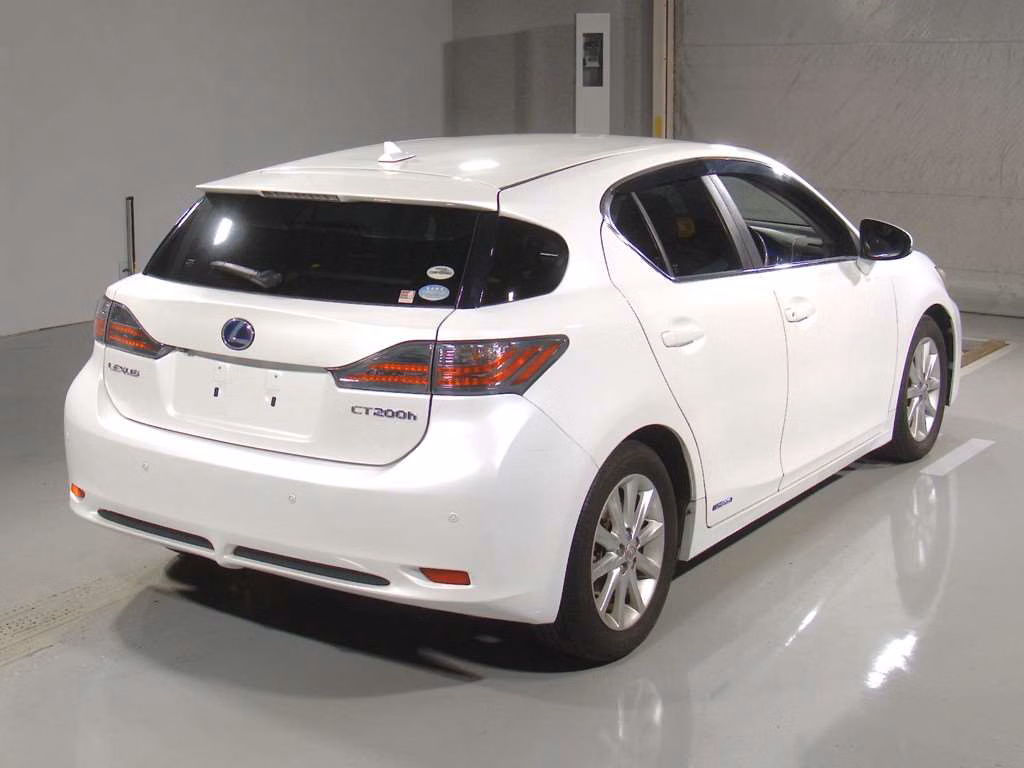 LEXUS CT200H