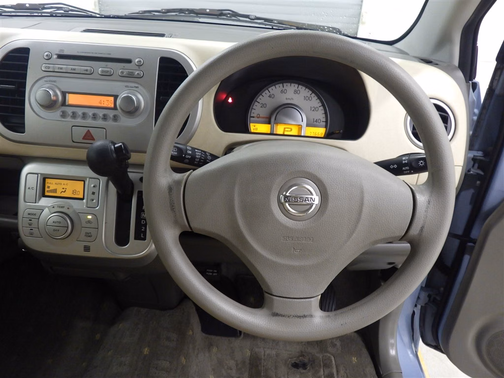 NISSAN MOCO