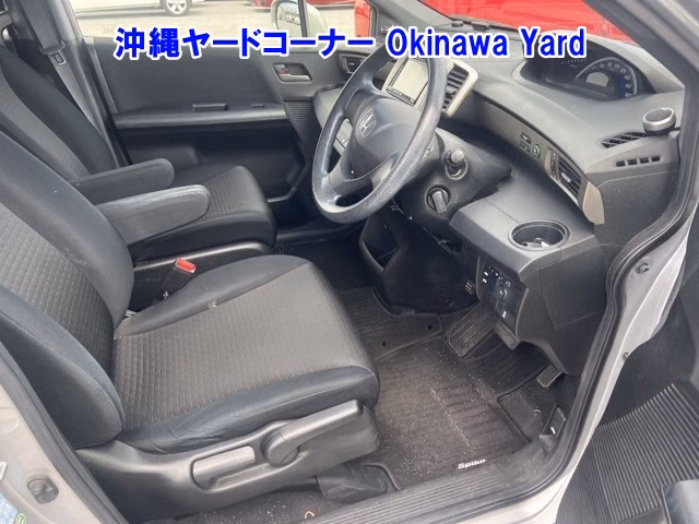 HONDA FREED SPIKE