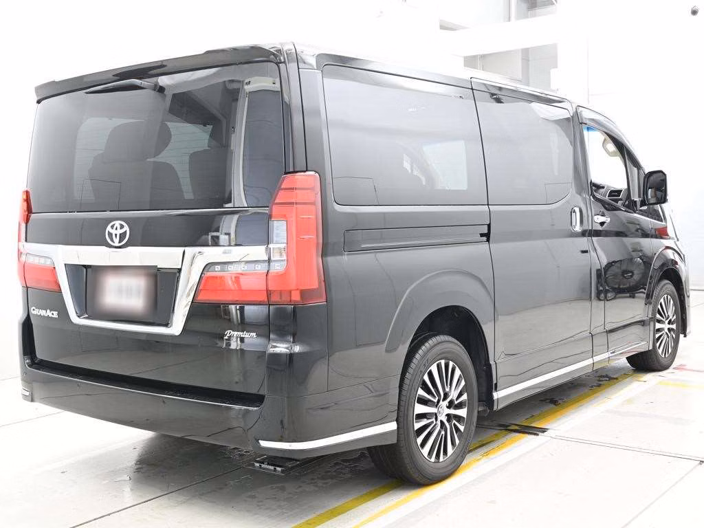 TOYOTA GRANACE