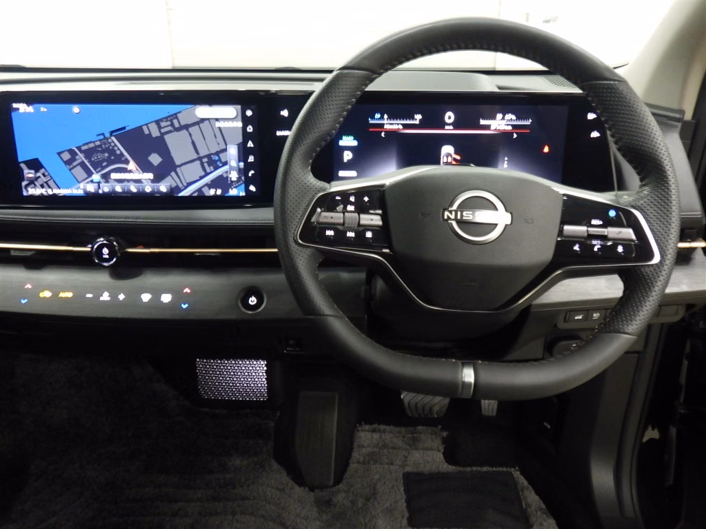 NISSAN ARIYA
