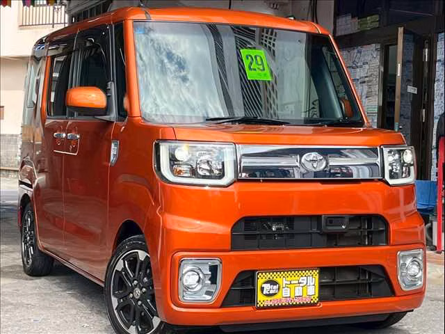TOYOTA PIXIS MEGA