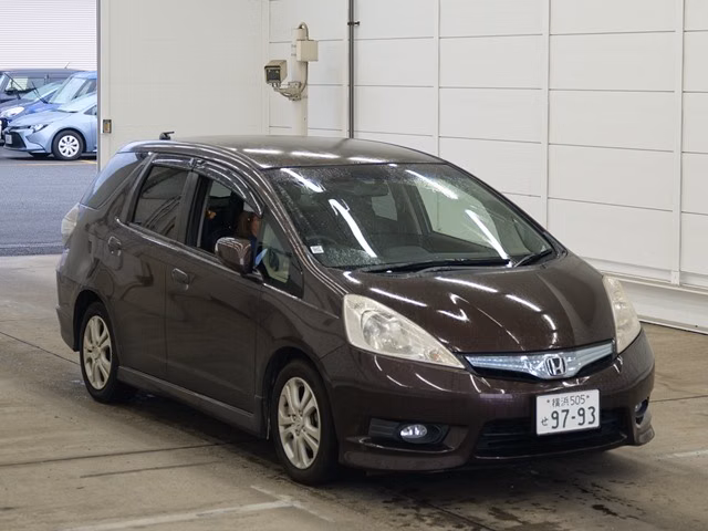 HONDA FIT SHUTTLE