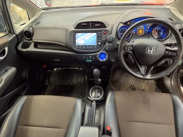 HONDA FIT SHUTTLE