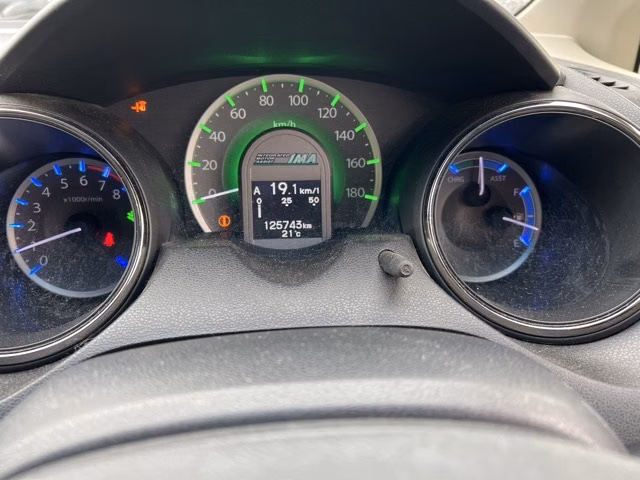 HONDA FIT SHUTTLE