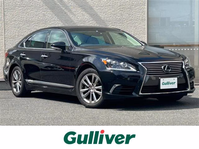 LEXUS LS600H