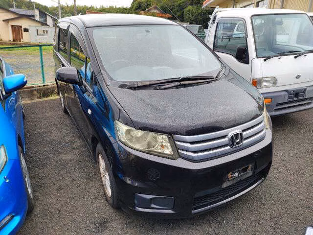 Honda Freed Spike