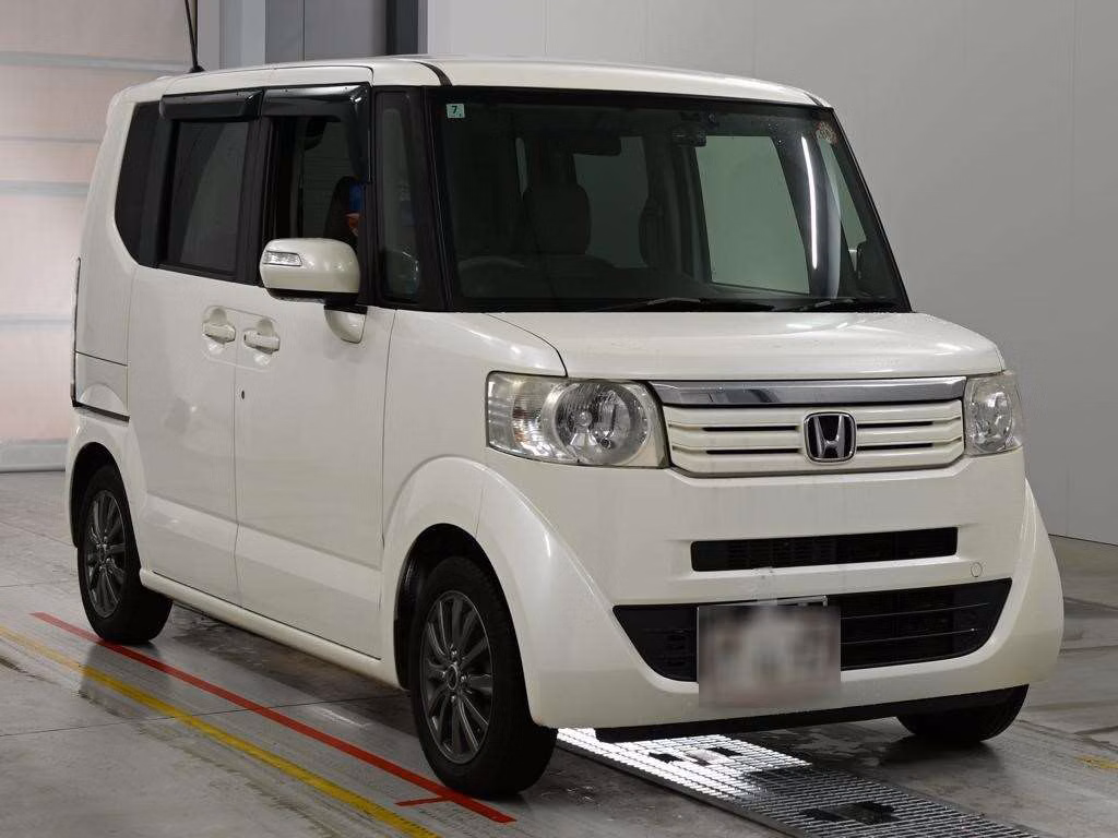 HONDA N-BOX