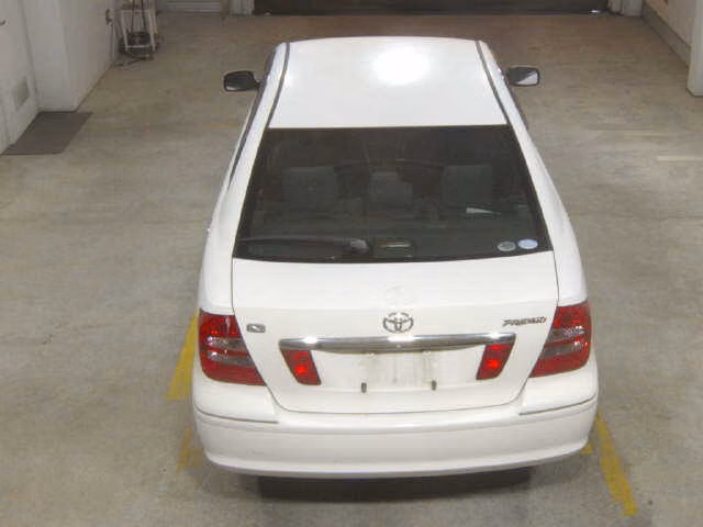 TOYOTA PREMIO