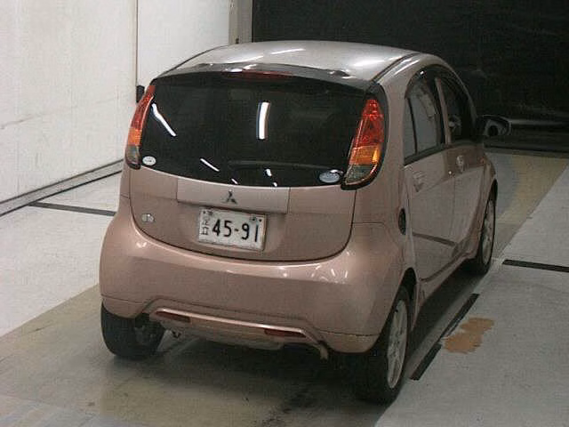 MITSUBISHI I