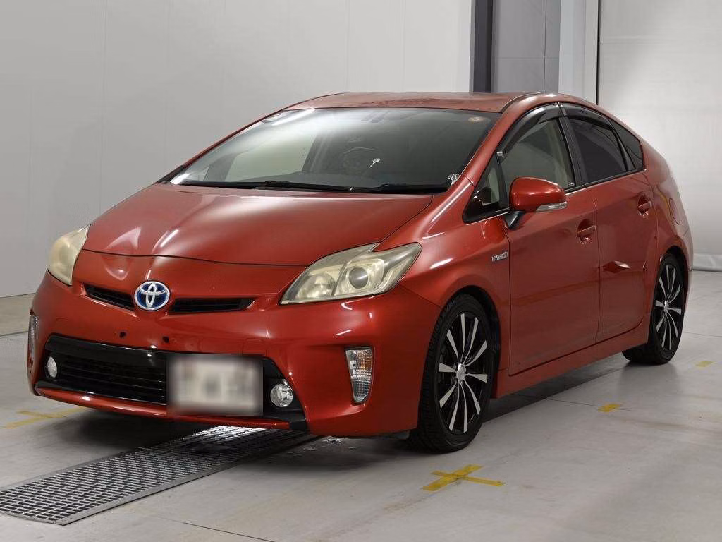 TOYOTA PRIUS