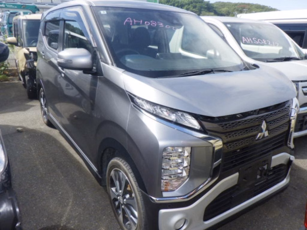 MITSUBISHI EK X