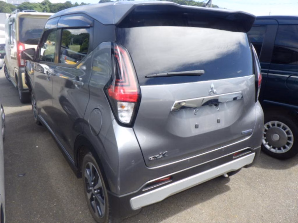 MITSUBISHI EK X