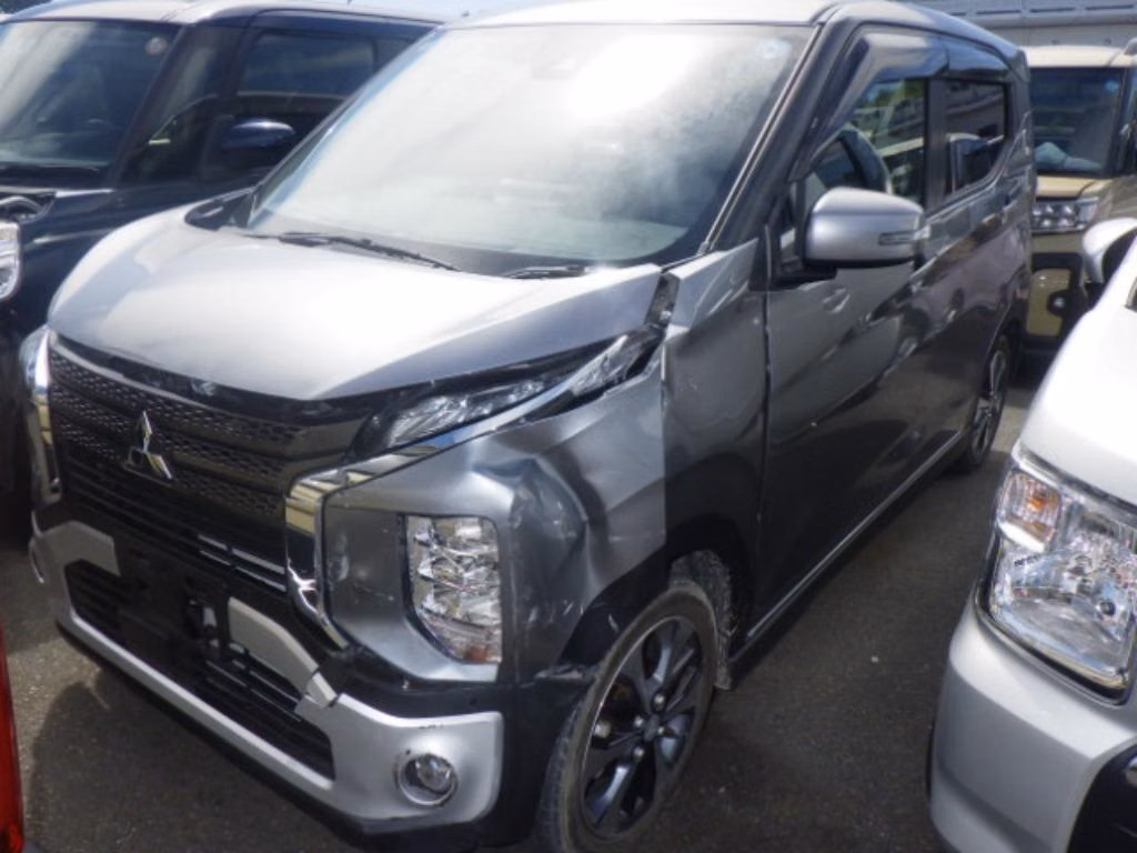 MITSUBISHI EK X