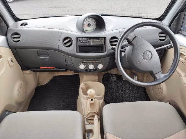 DAIHATSU ESSE
