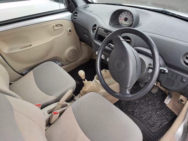 DAIHATSU ESSE