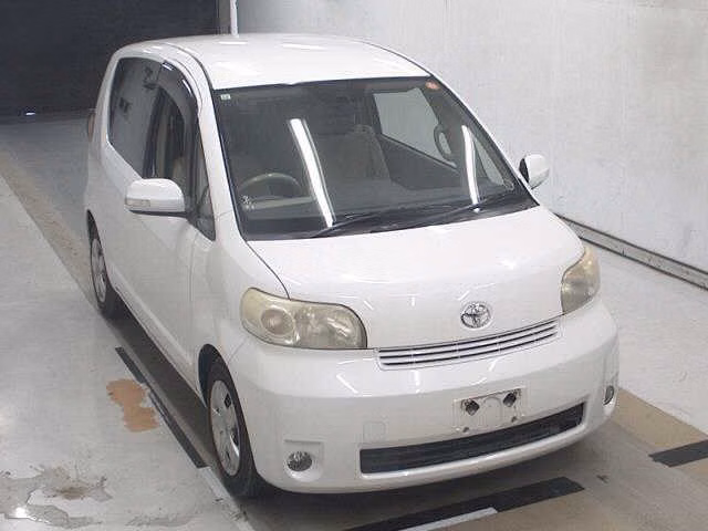 TOYOTA PORTE