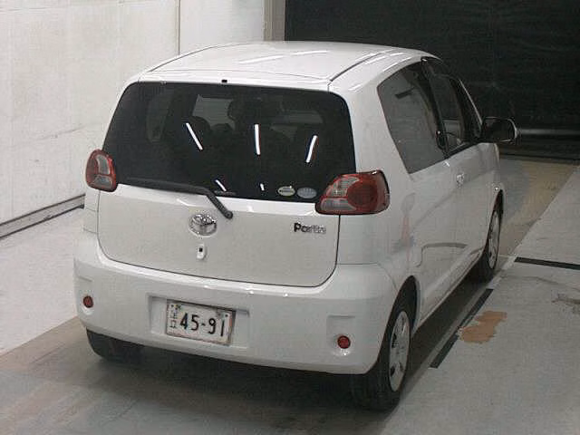 TOYOTA PORTE