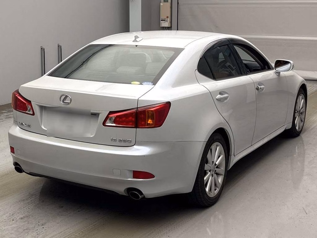 LEXUS IS250